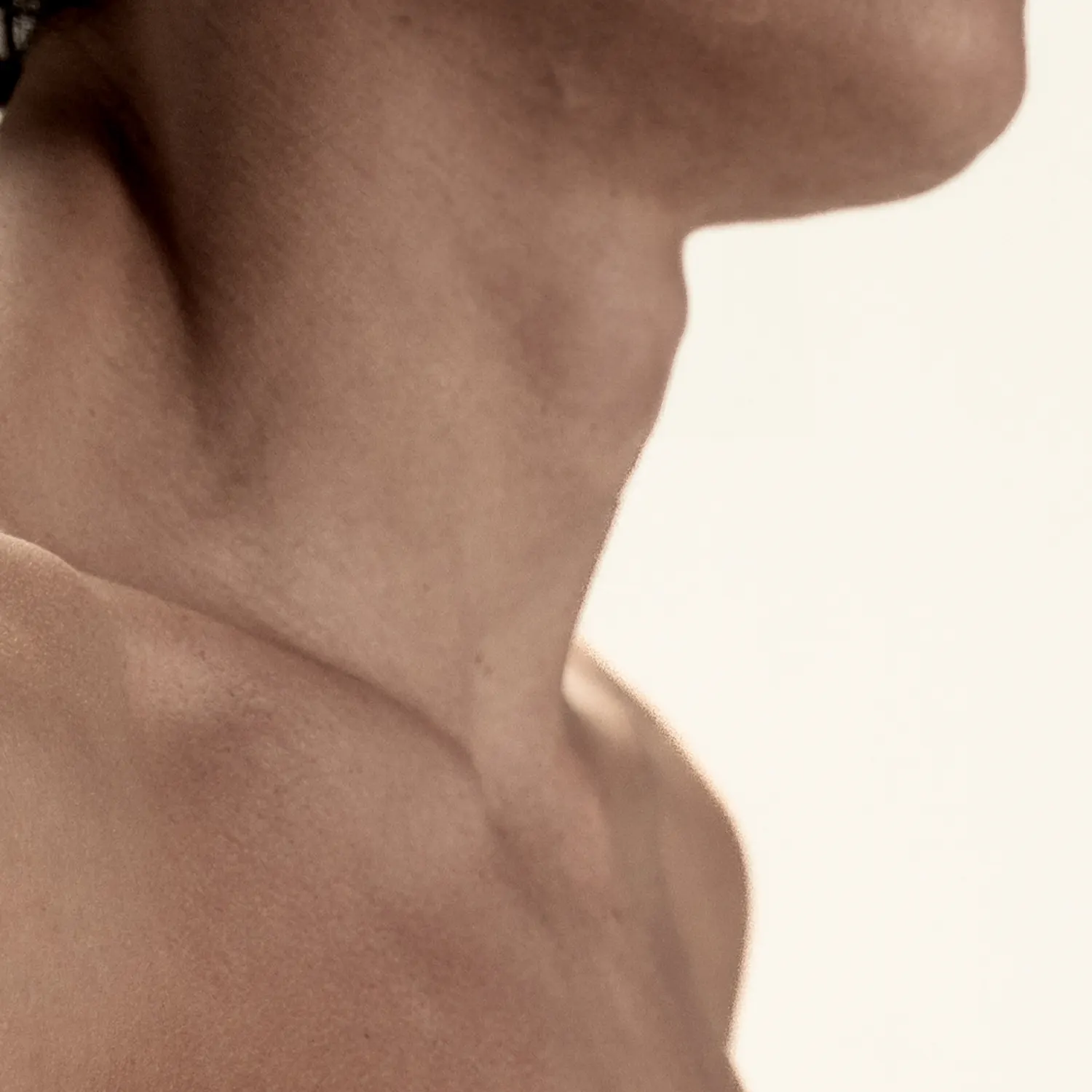 Depilación láser CUELLO ANTERIOR